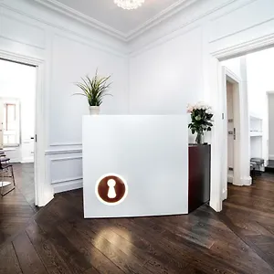 Casa de hóspedes Youroom Carrozze